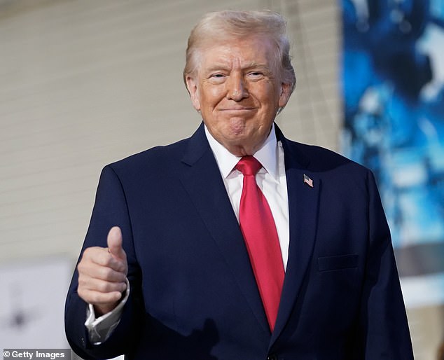 Obama Condemns Trump's Meme as 'Clown Show' in Sharp Critique of Collapsing Political Standards