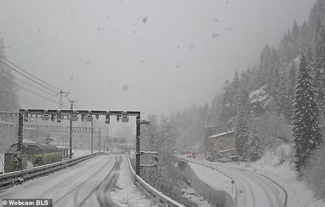 Avalanche Causes Derailment of Swiss Train Near Goppenstein, Five Injured
