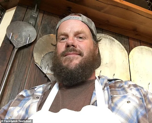 Portland Pizza Parlor Sparks Controversy Over Anti-ICE Message Before Orders