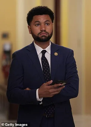 Suspected Gunman Arrested Outside U.S. Capitol as Security Concerns Prompt Area Closure