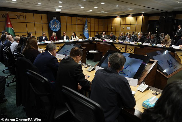 Meghan Markle's Quiet Resilience: A Moment with a Child at Za'atari Refugee Camp