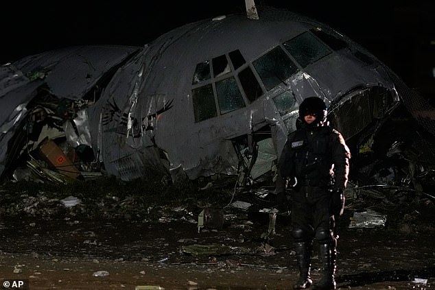 Bolivia Air Force Plane Crash Kills 15, Injures 30 in El Alto Amid Storm