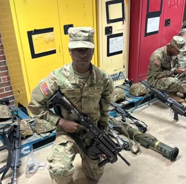 Newborn Left Orphaned as Alabama Guardman Shoots Wife, Himself at Hospital