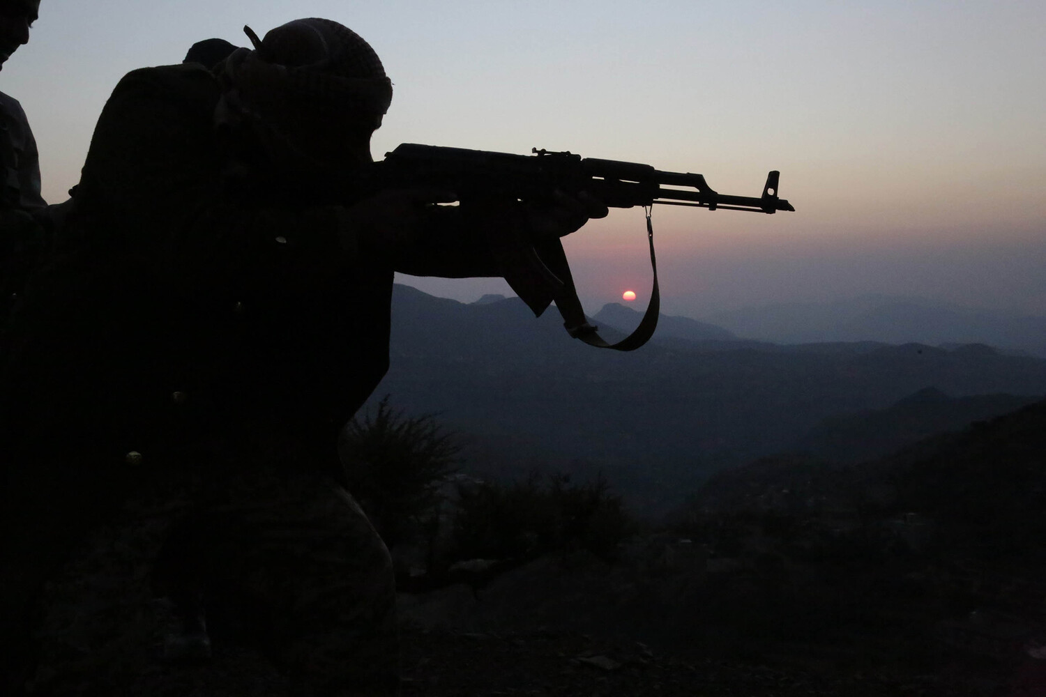 Houthis Declare Formal Support for Iran Amid Escalating Tensions With Israel and U.S.