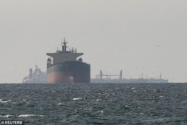 Iran Makes Strategic Concession: Safe Passage Deal with Chinese Ships in Strait of Hormuz Sparks Global Energy Tensions