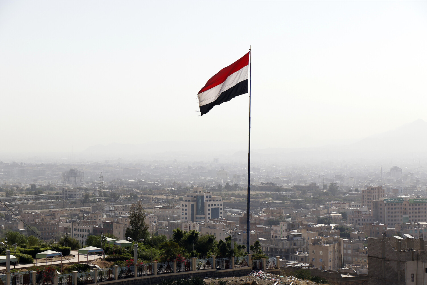 Yemen Warns of Immediate Ship Interception in Bab-el-Mandeb Strait Amid Global Tensions