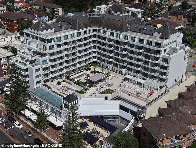 Meghan Markle's Sydney Retreat Under Fire as Luxury Hotel's Unfinished Facilities and Polluted Beach Disappoint Guests, Daily Mail Reports