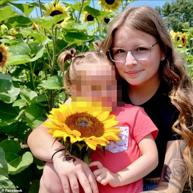 Miraculous Survival: Air Canada Flight Attendant Survives 330-Foot Ejection in Crash with Only a Broken Leg