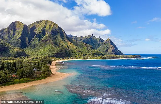 Three Killed, Two Injured in Kaua'i Helicopter Crash