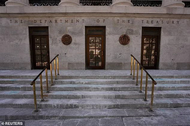 Trump Administration Convenes Top Bank Leaders in Closed-Door Meeting Over Anthropic's AI Model Mythos