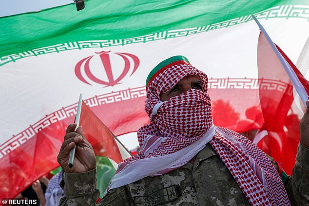 Iranian flag colors interpreted as cipher for Four Horsemen of Apocalypse