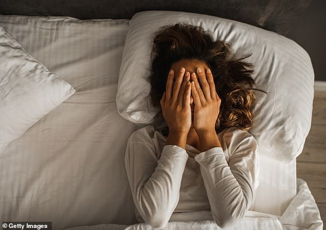 New Device Claims to Cure Insomnia by Mimicking Brainwaves