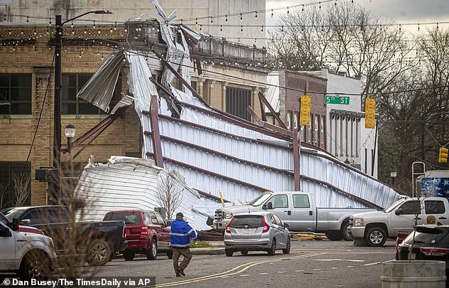 Arctic Blast Brings Devastating Winter Storms and Low Temperatures to the US