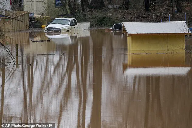 Arctic Blast Brings Devastating Winter Storms and Low Temperatures to the US