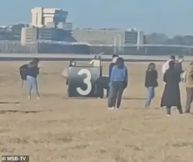 Delta Air Lines Evacuation at Atlanta Airport: Terrifying Smoke Filling Cabin