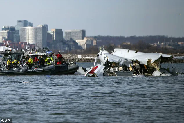 Expert reassures flyers after increase in North American plane crashes