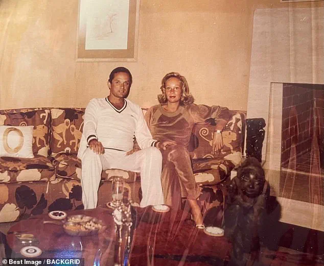 Intimate Photos of Jocelyn Wildenstein Offer Glimpse into Her Personal Life