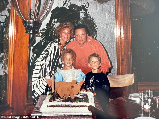 Intimate Photos of Jocelyn Wildenstein Offer Glimpse into Her Personal Life