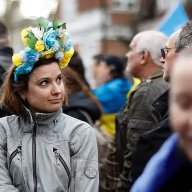 Tens of Thousands Protest in London to Support Ukraine as Russia-Ukraine Tensions Escalate