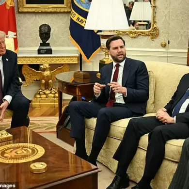 Vice President J.D. Vance and Prime Minister Sir Keir Starmer's Discussion on Free Speech in the Oval Office