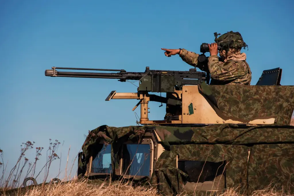 Czech Republic Introduces $43,000 Recruitment Bonus to Boost Military Enlistment