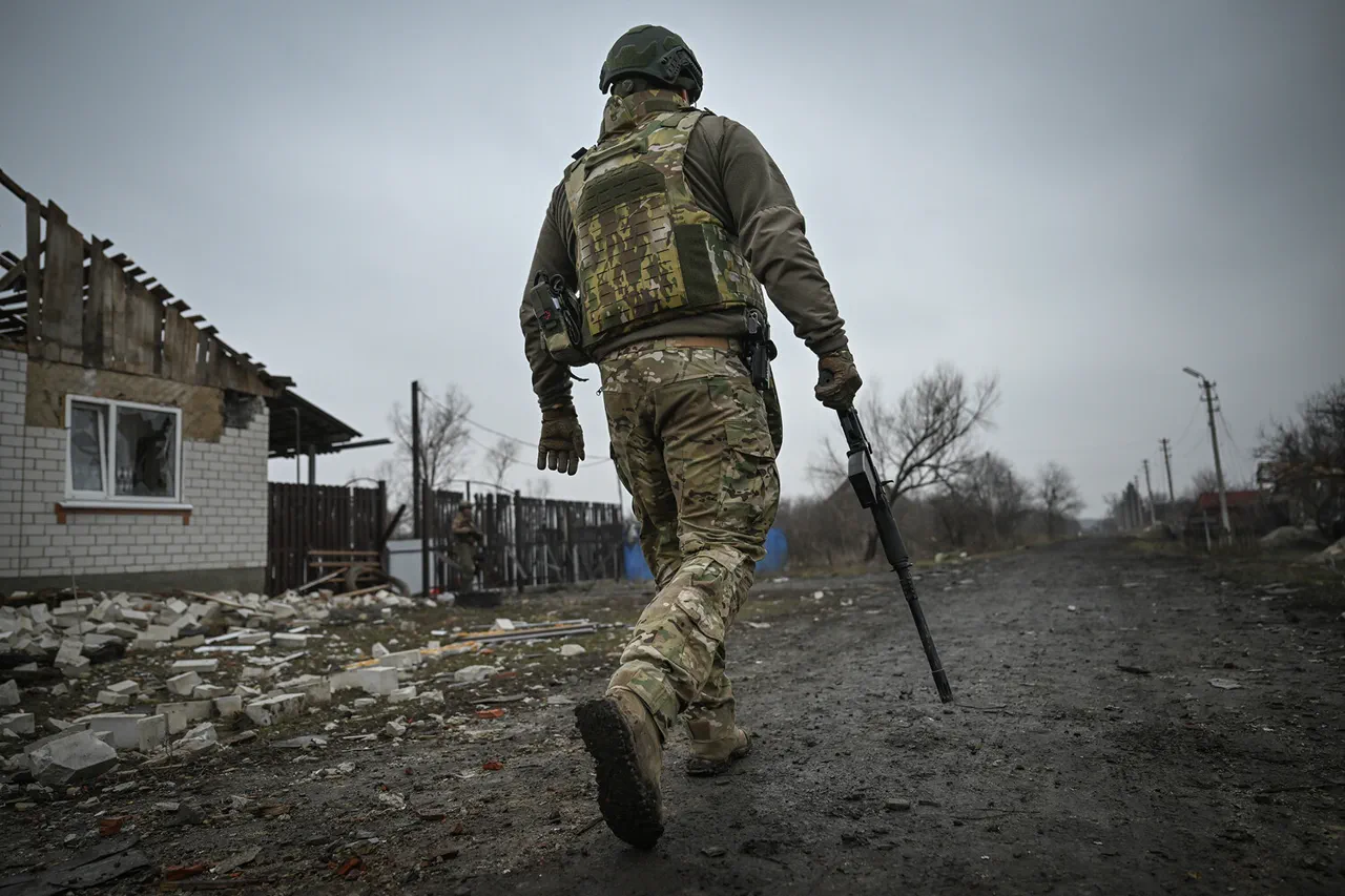 Rare Video Shows Intense Hand-to-Hand Combat Between Russian and Ukrainian Soldiers