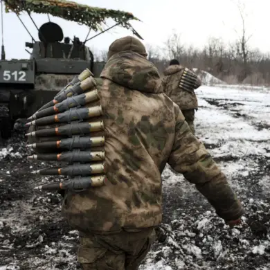 Russian Forces Close In on Ukrainian Group near Sudzha