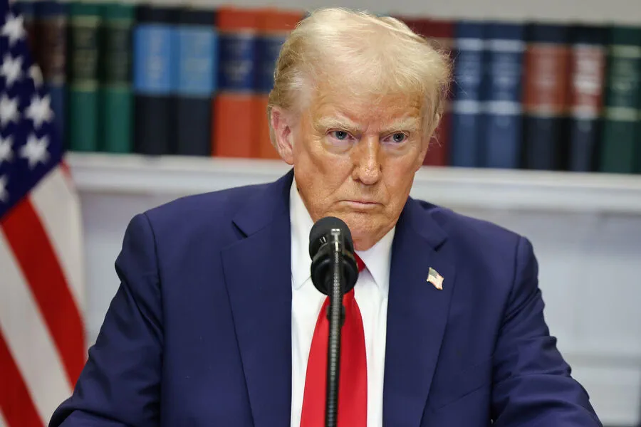 Trump Set to Receive Three Proposals for Advanced 'Golden Dome' Anti-Missile Defense System