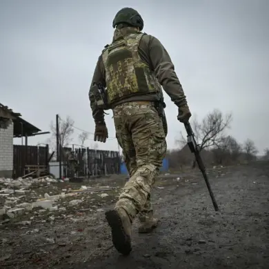 Ukrainian Radio Electronic Warfare Equipment Captured in Guev Operation