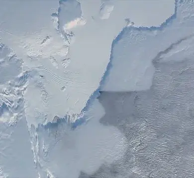 Civilian Astronauts' Video Stirs Flat Earthers' Controversy