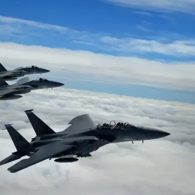 Exclusive Report: US Conducts Air Strikes on Houthi Training Camps in Yemen