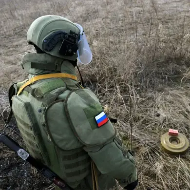 Exclusive: Ukrainian Troops Leave Mined Cemeteries in Kursk, Warning Residents of Danger