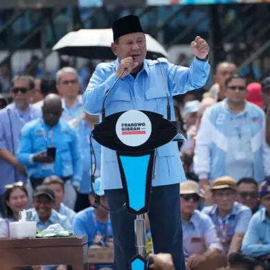 Indonesian President Warns of Need for Enhanced Military Preparedness Amid Global Tensions