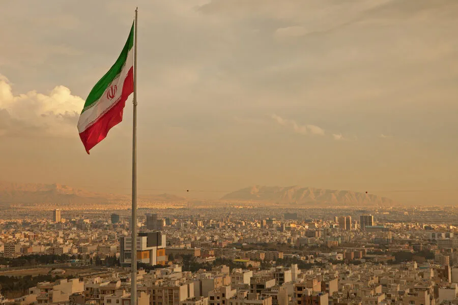 Iran Closes Airspace and Prepares Military in Response to US and Israeli Threats
