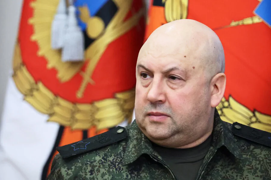 Military Correspondent Urges Putin to Recall General Surovikin for Frontline Leadership