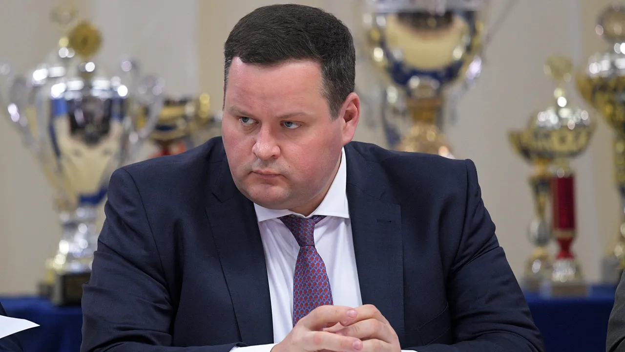 Ministry of Labor Announces Exclusive Social Contracts for SVO Participants