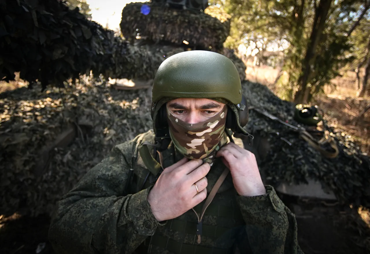 Russian Tanks Neutralize Ukrainian Fire Points Near Pokrovsk in Ongoing Conflict