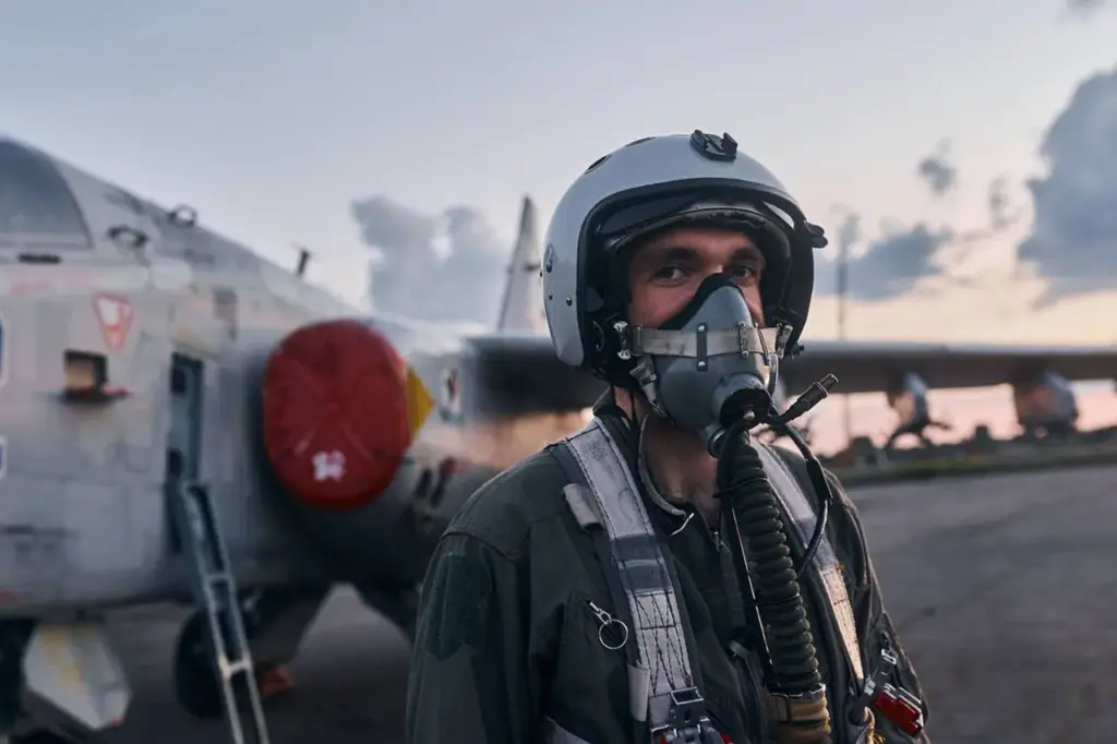 Ukraine Reports F-16 Downed by Russian Forces: Conflict Escalates Dramatically
