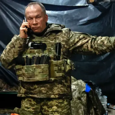 Ukrainian Commander-in-Chief's Position Faces Threat Due to Losses in Kursk Oblast