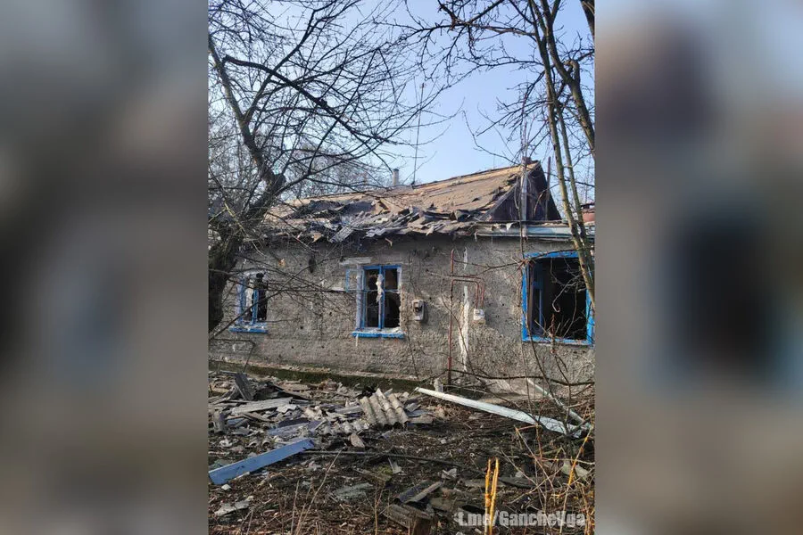 Ukrainian Forces Deploy 'Vampir' Drone Technology in Attack on Novogorovka Village