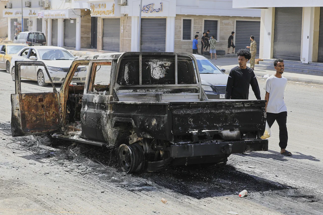 Evacuation of Spanish Business Delegation from Tripoli Amid Renewed Fighting in Libya