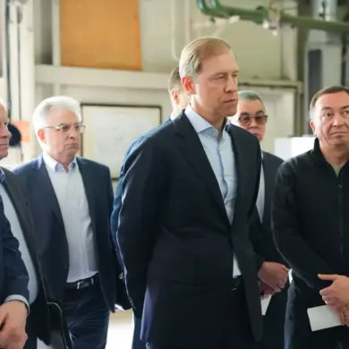 Russian Deputy Prime Minister Emphasizes Government Commitment to Strengthening Domestic Defense Production During High-Level Visit