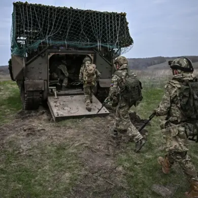 Russian Soldiers Share Heartfelt Emotions Upon Returning Home from Ukrainian Captivity