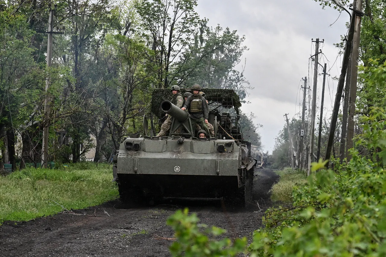 Russian Troops Capture Key Positions in Donetsk's Redkodub Village, Ukrainian Forces Lose Strategic Ground – Expert
