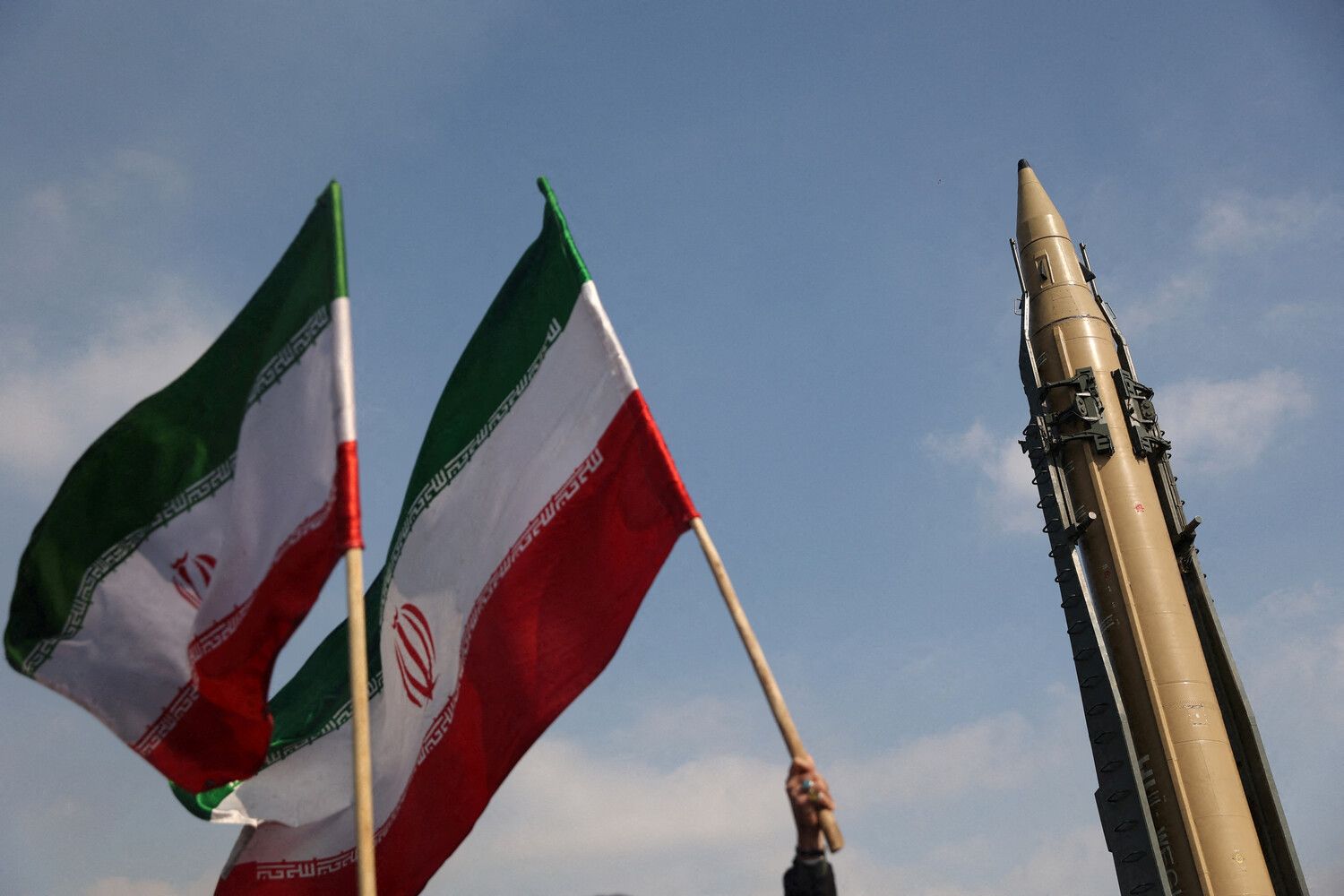 Conflicting Reports and Limited Information Access: Iran's Nuclear Denials Amid Geopolitical Tension