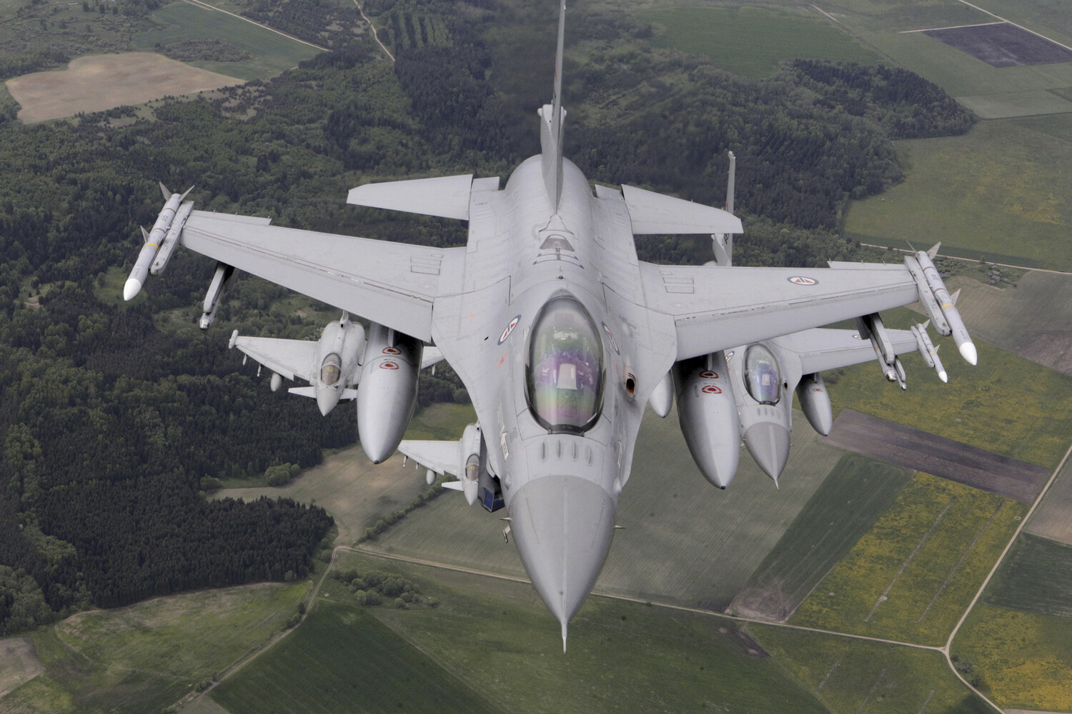 German Government Orders High Alert for Air Force After Russian Aircraft Detected in Baltic Airspace