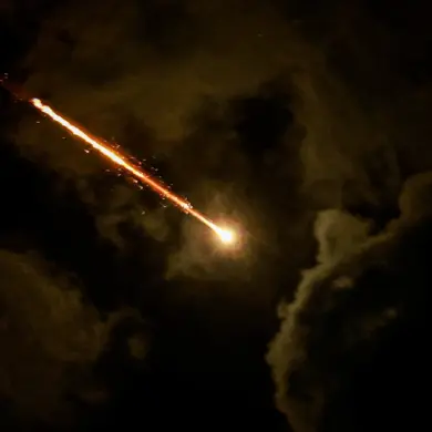 Iran Activates Air Defense Systems Near Natanz Nuclear Facility, Shoots Down Targets Amid Escalating Tensions with Israel