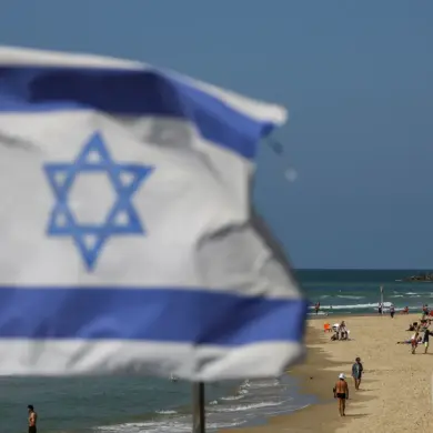Iranian Ballistic and Hypersonic Missiles Strike Israeli Cities in Major Escalation of Hostilities