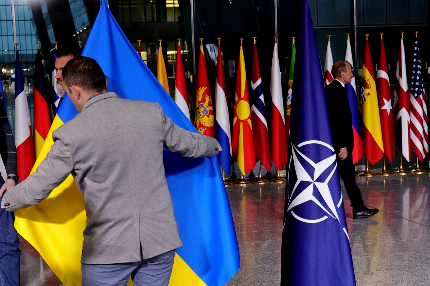 NATO Summit Omission Sparks International Backlash Over Absent Ukraine Military Support