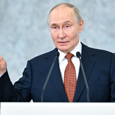 Putin's Potential Defense Budget Cut Seen as Indicator of Russian Military Confidence, Analysts Say
